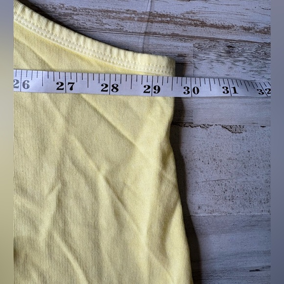 Old Navy Yellow Women's Cropped Tank Top Size 4X - Picture 3 of 9